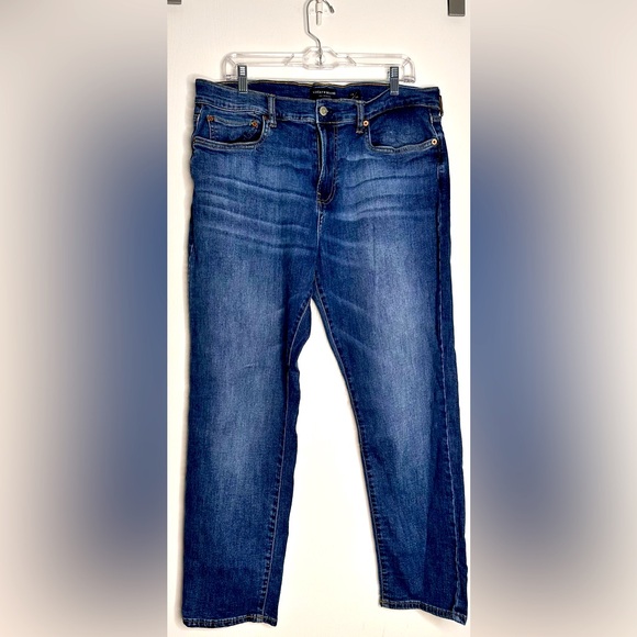 Lucky Brand Men’s 221 slim jeans. Size 38x30 - Picture 1 of 11